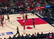 AYX体育赛事-公牛鏖战76人，锡安统治全场