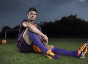 爱游戏tv-布克爆发，雄鹿巅峰对决力克步行者