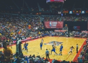 AYXapp下载-铁翼遮天，老鹰一波流带走勇士，小贾伦生死战封神记