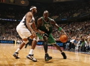 爱游戏体育官网-绿茵上的凯尔特之舞，格纳布里如何以节奏魔法，引领爱尔兰对阵勒沃库森的战术革命