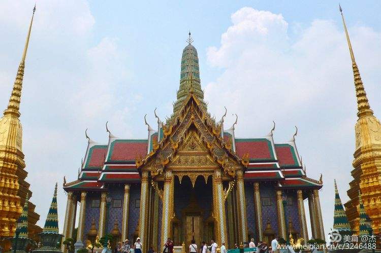 泰国队完胜马来西亚队,安赛龙惊艳四座 泰国队完胜马来西亚队,安赛龙惊艳四座