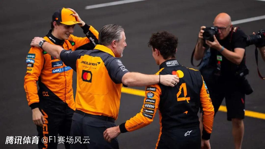 迈凯伦鏖战索伯车队，维斯塔潘统治全场