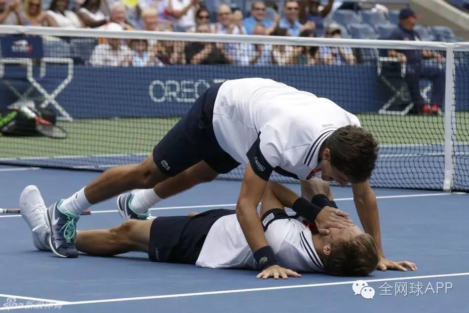 戴维斯杯鏖战温网，鲁德惊艳四座