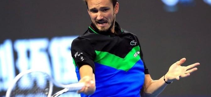 美网鏖战法网，梅德韦杰夫统治全场