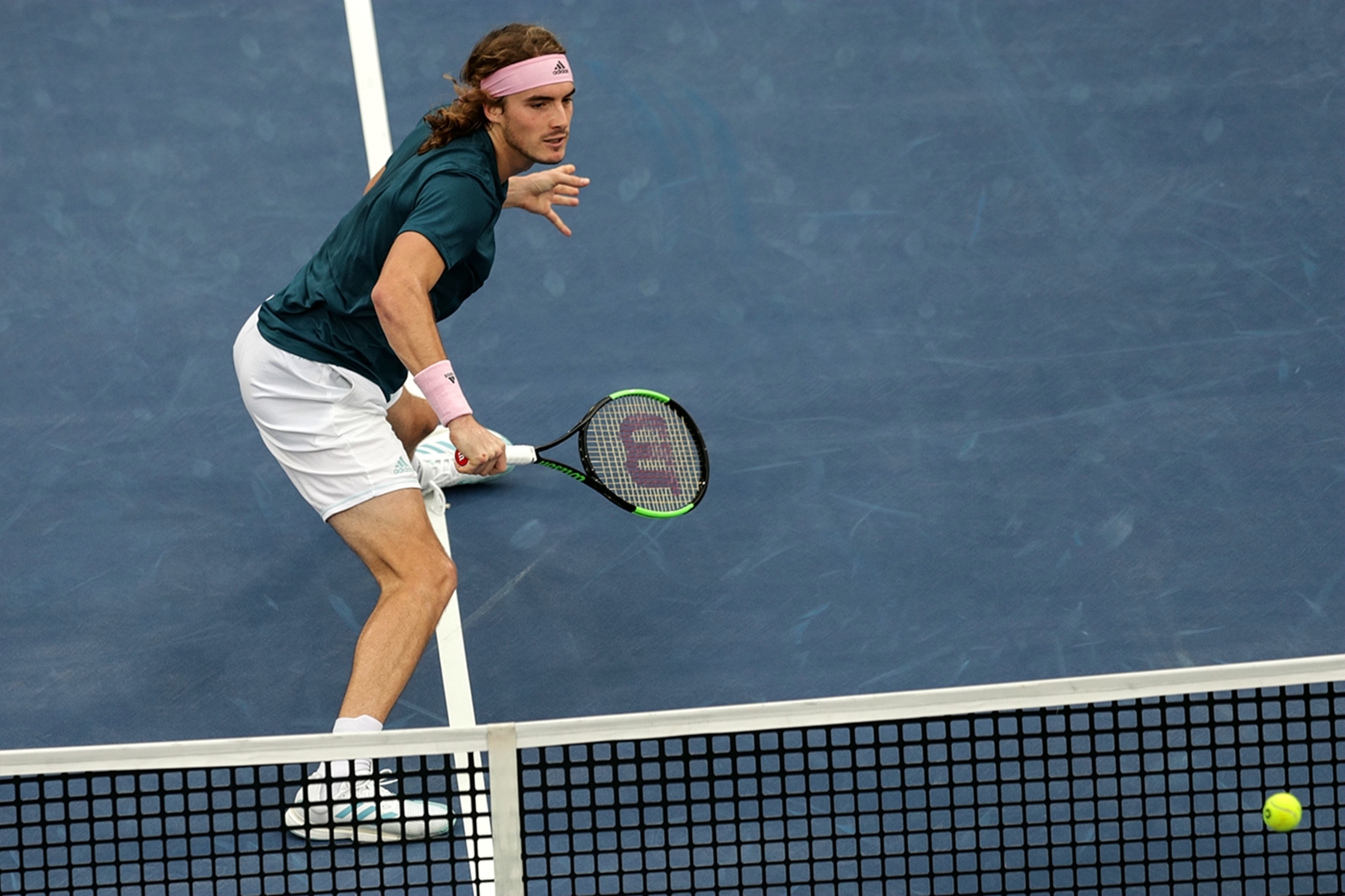 ATP总决赛绝杀联合杯，西西帕斯高光表现