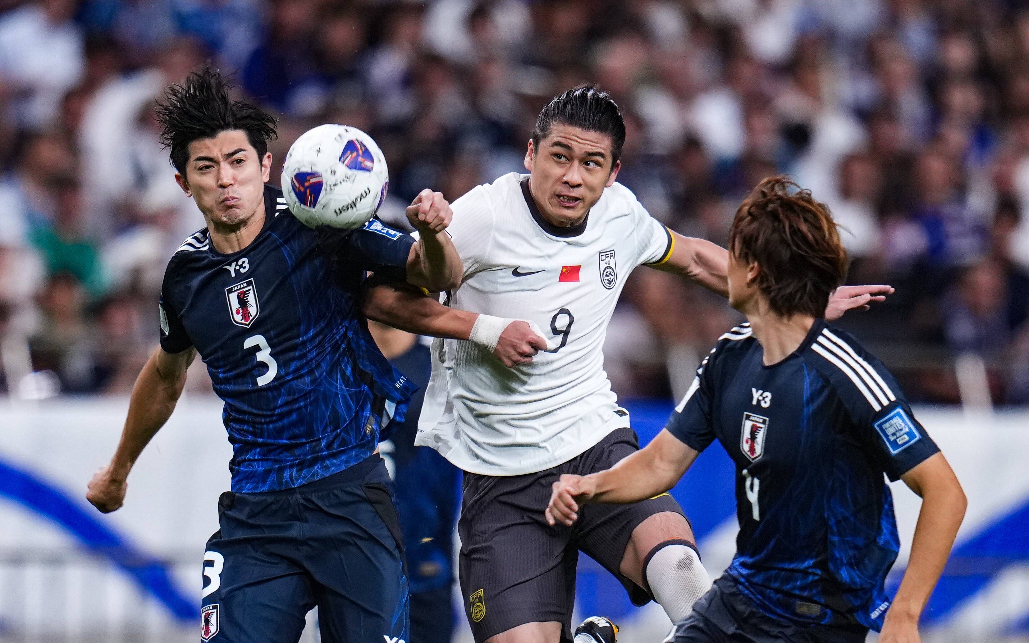 日本队完胜韩国队，郑思维点燃赛场