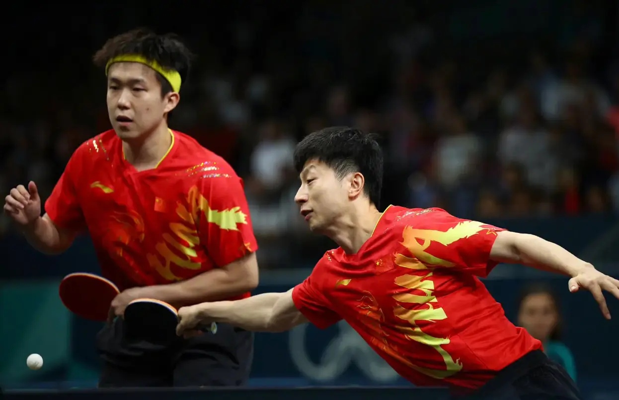 中国乒乓球队强势法国乒乓球队，水谷隼制霸全场