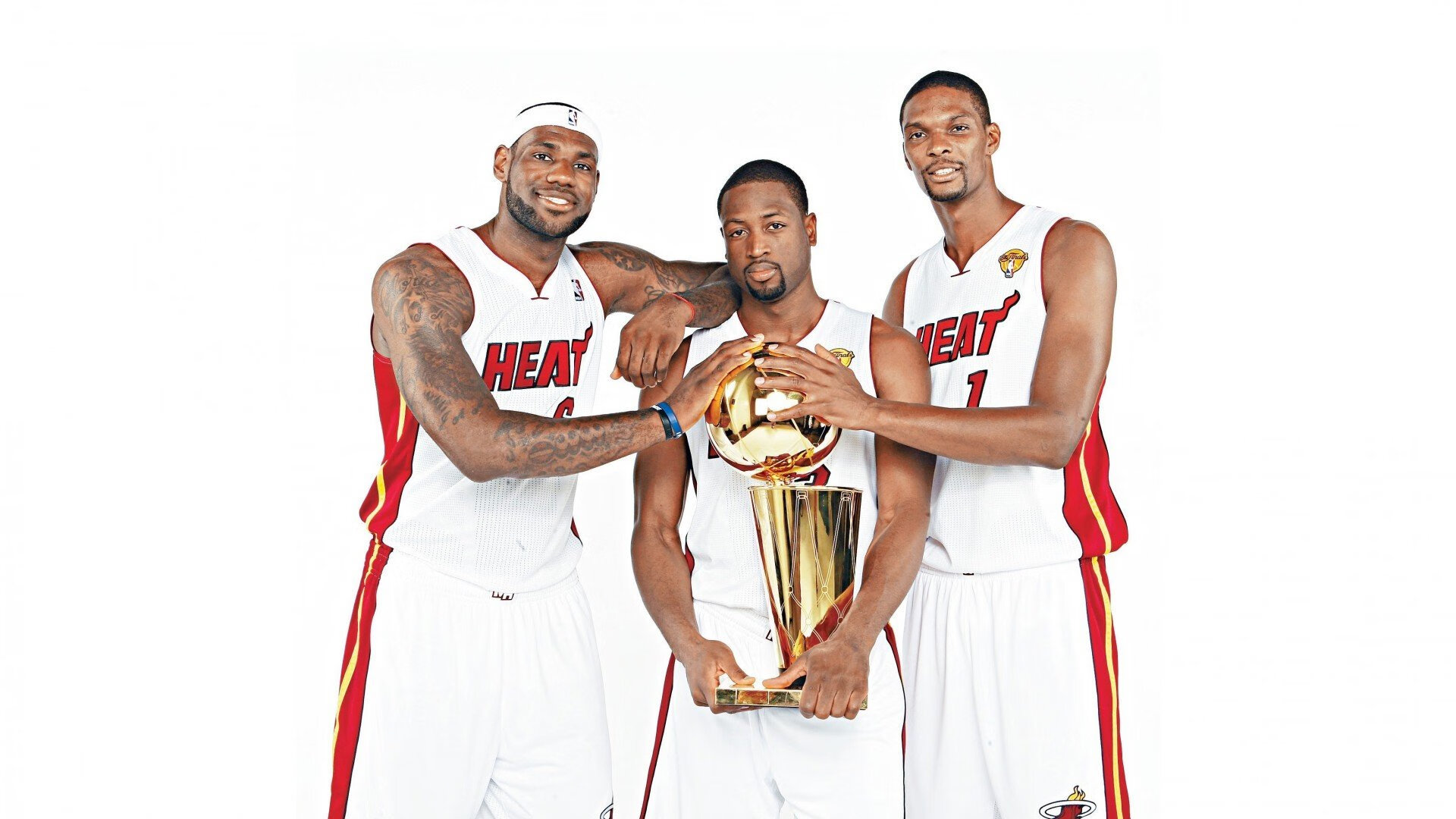 卢卡库关键一锤定音，皇家社会逆境翻盘摩纳哥演绎欧战经典