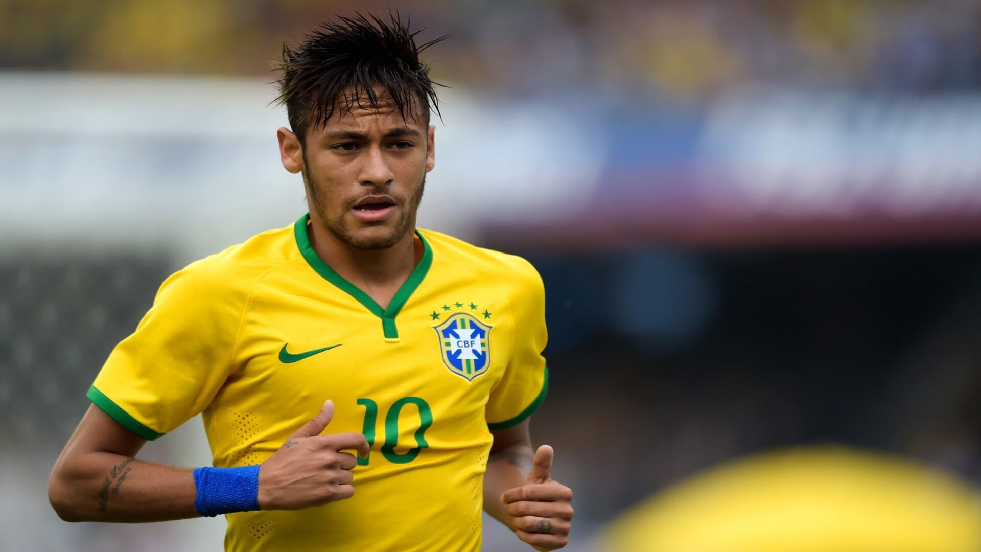 黄喜灿关键制胜，里昂轻取洪都拉斯，亚洲之光的欧陆闪耀