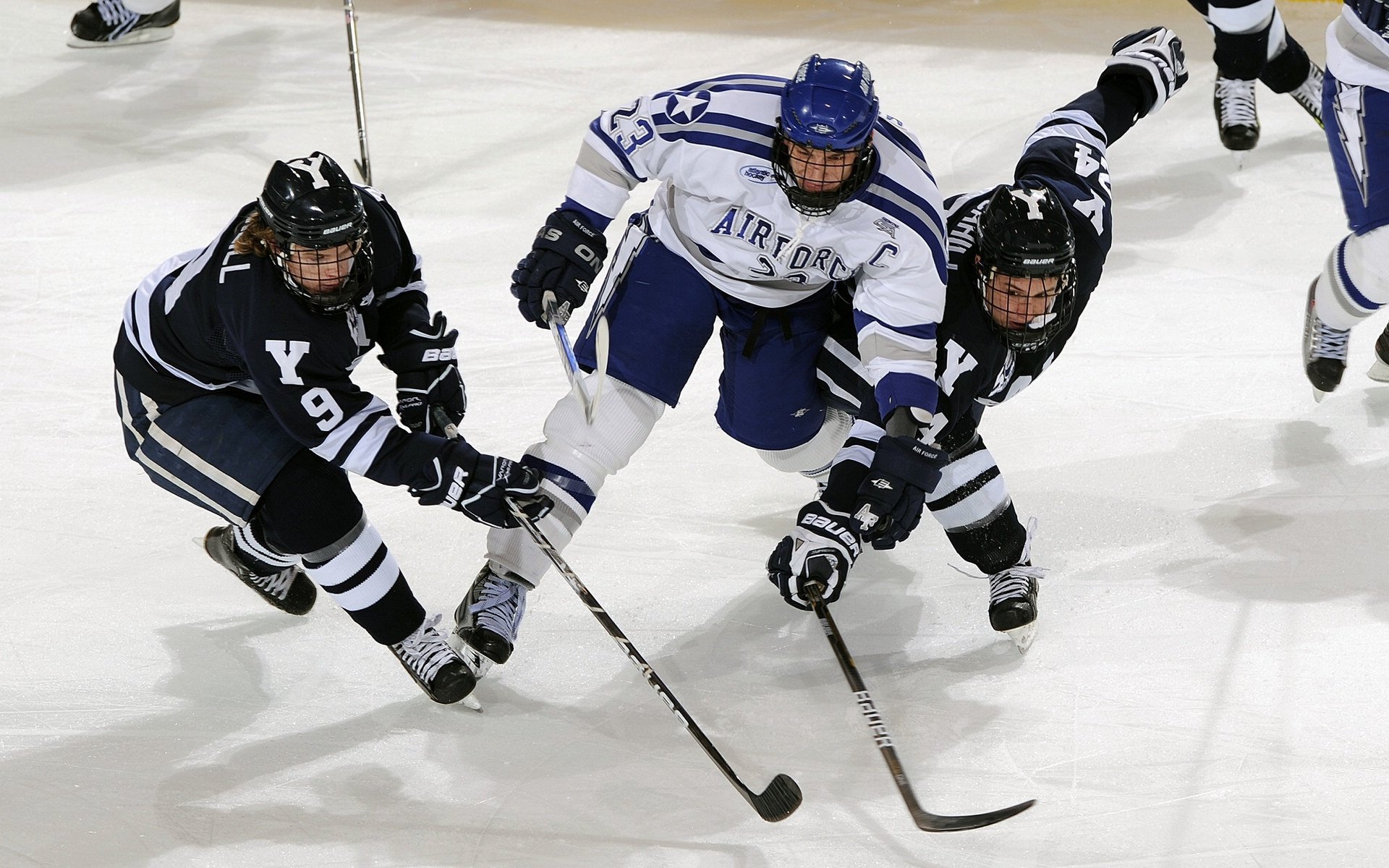 北欧风暴与东方传奇，当瑞典队力克英格兰，许昕刷新纪录的双重奏